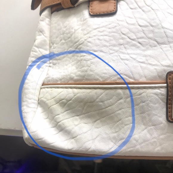 Rossetti Off White and Tan Shoulder Bag. - Picture 12 of 16